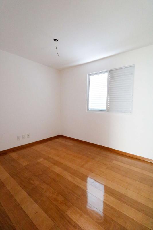 Cobertura, Buritis, 4 Quartos, 5 Vagas, 2 Suítes