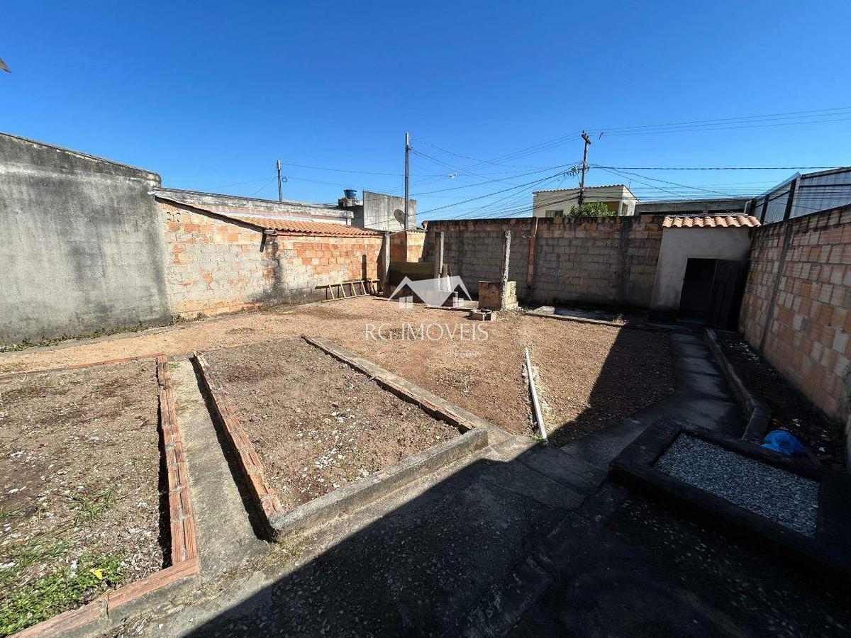Casa, Senhora de Fátima, 2 Quartos, 3 Vagas