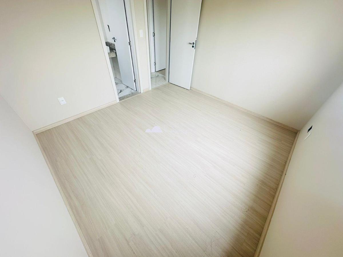 Apartamento, Santa Branca, 3 Quartos, 2 Vagas, 1 Suíte
