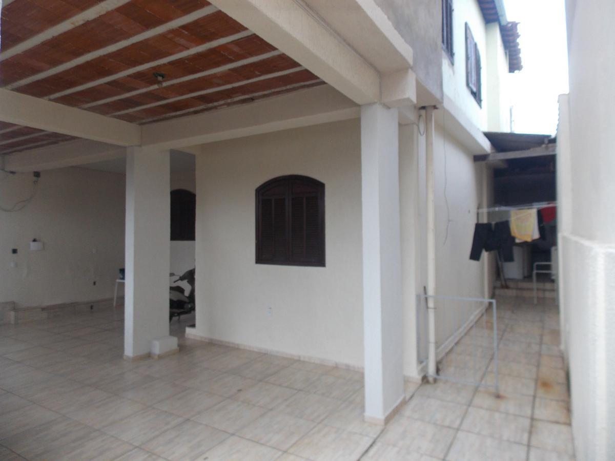 Casa, Betânia, 5 Quartos, 2 Vagas, 2 Suítes