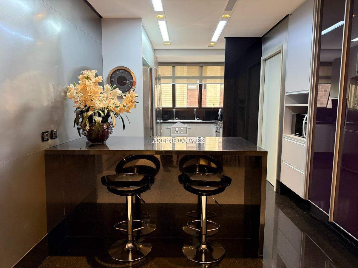 Apartamento, Lourdes, 3 Quartos, 3 Vagas, 3 Suítes