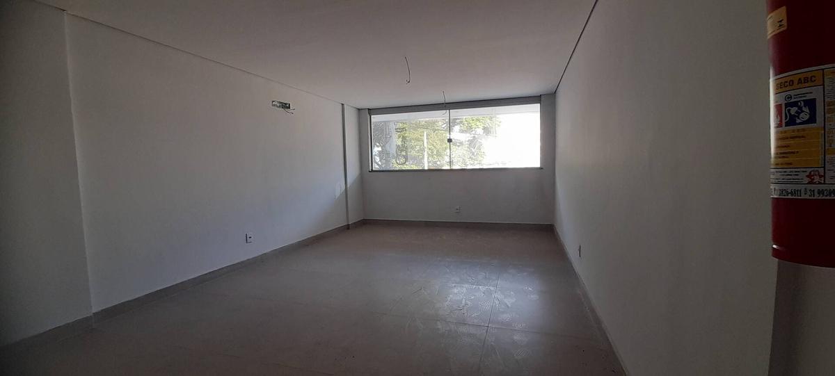 Andar, Centro, 0 Quarto, 0 Vaga