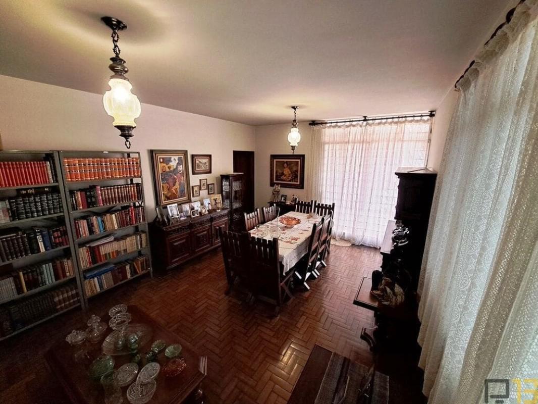 Casa, Minas Brasil, 4 Quartos, 2 Vagas, 2 Suítes