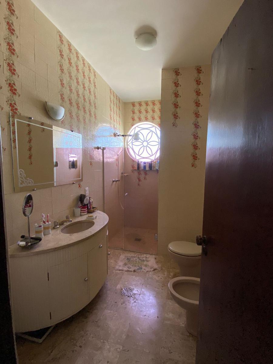 Casa, Colégio Batista, 4 Quartos, 4 Vagas, 1 Suíte