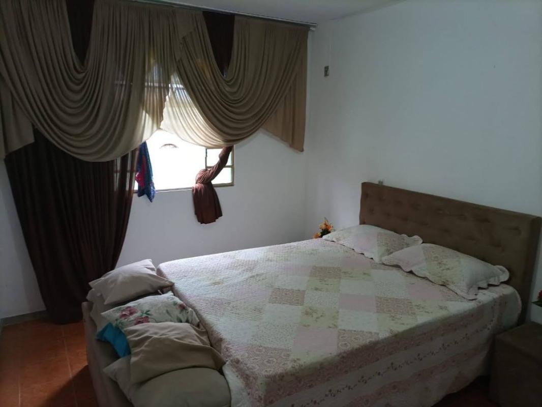 Casa, Rosimeire (justinópolis), 5 Quartos, 5 Vagas, 2 Suítes
