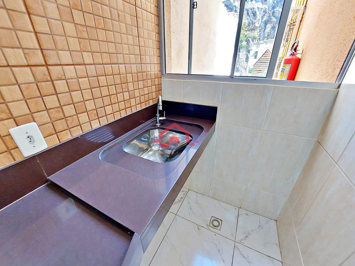 Apartamento, João Pinheiro, 2 Quartos, 1 Vaga