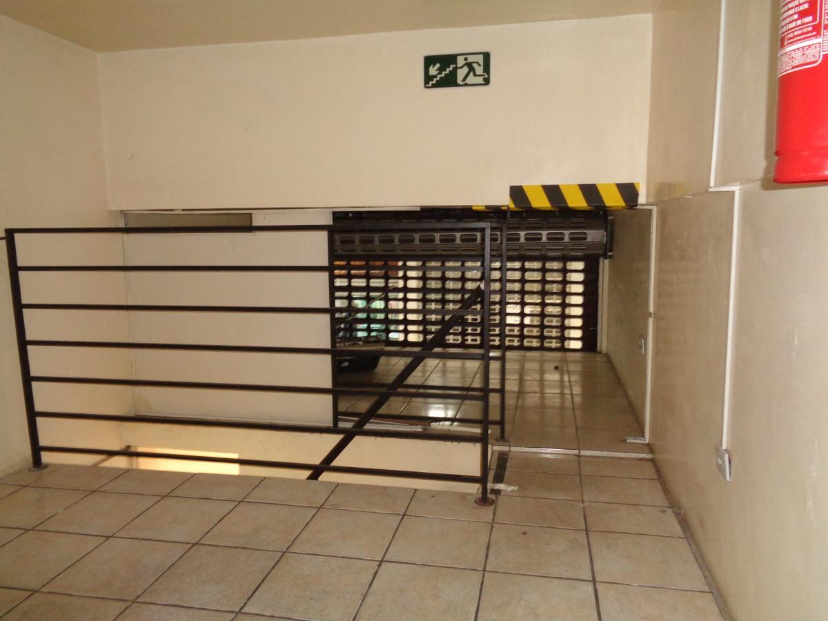 Loja, Centro, 0 Vaga