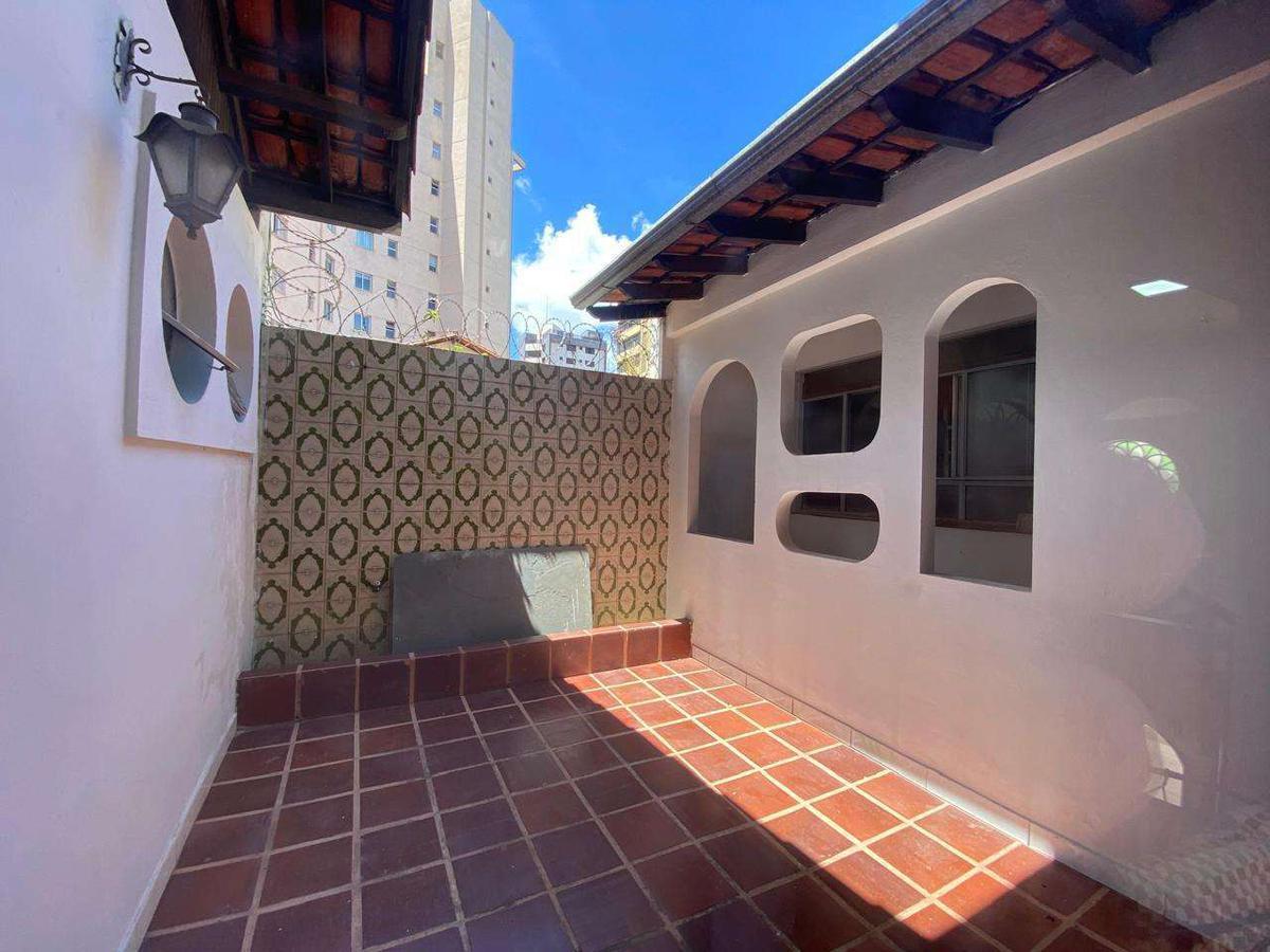 Casa, Sion, 4 Quartos, 6 Vagas, 1 Suíte