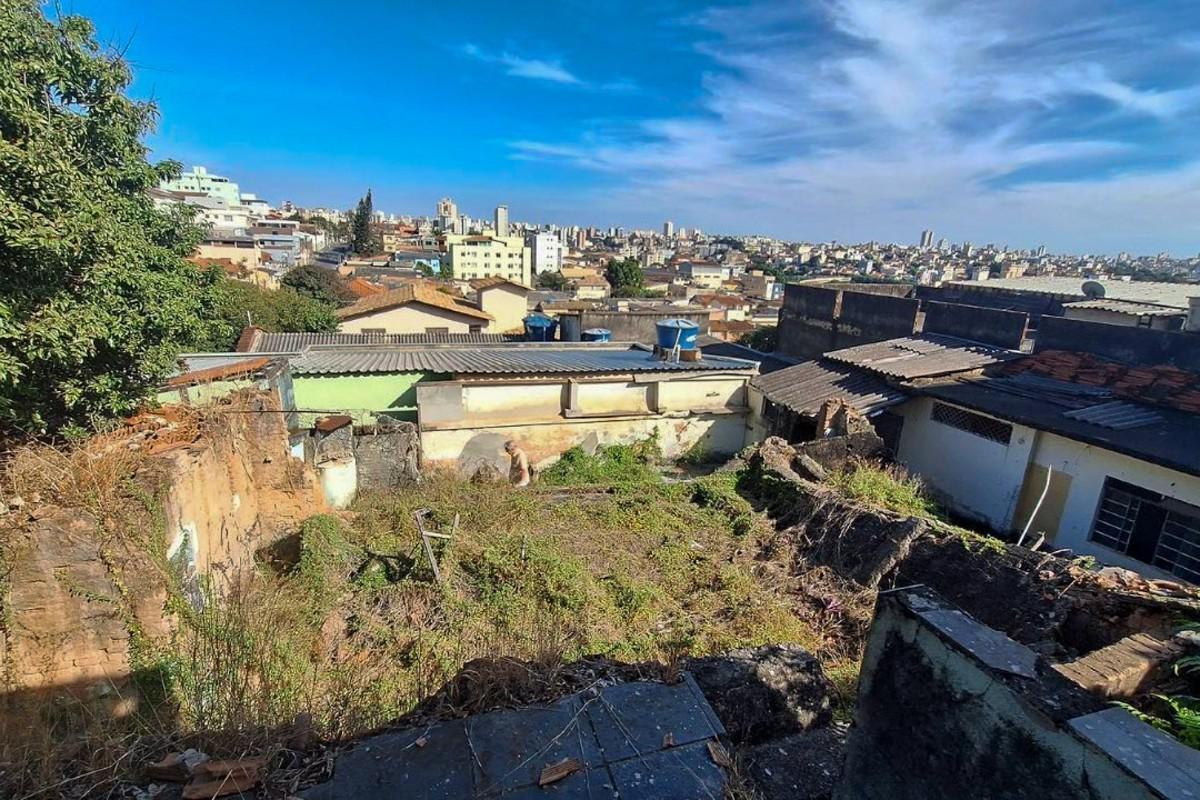Lote, Paraíso, 0 Quarto, 0 Vaga