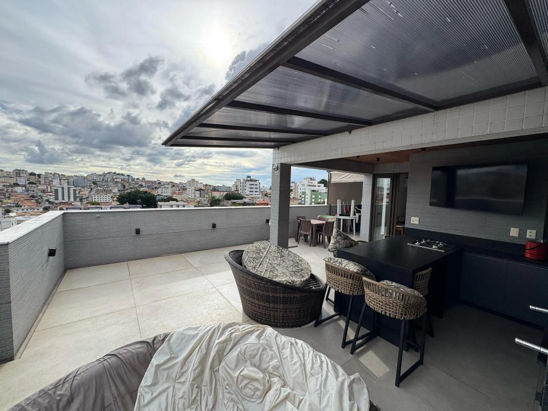 Cobertura, Sagrada Família, 3 Quartos, 4 Vagas, 2 Suítes