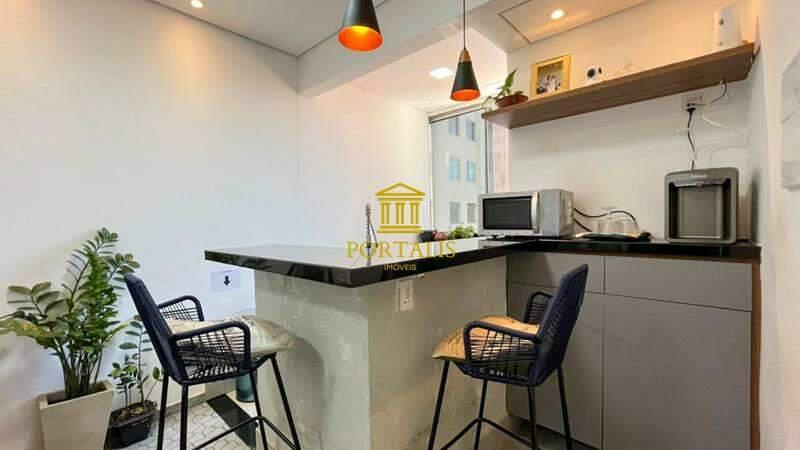 Apartamento, Centro, 3 Quartos, 0 Vaga, 1 Suíte