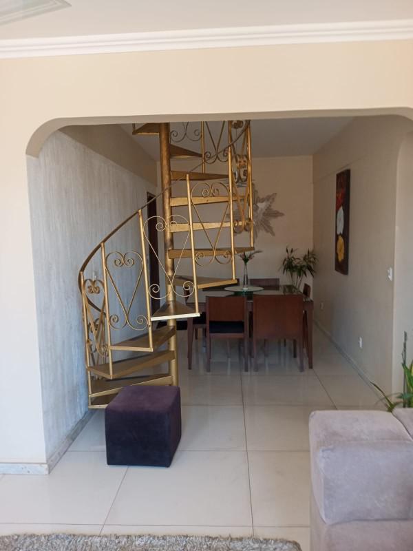 Cobertura, Ana Lúcia, 4 Quartos, 2 Vagas, 1 Suíte