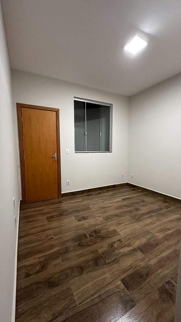 Casa, Novo Centro, 3 Quartos, 2 Vagas, 1 Suíte