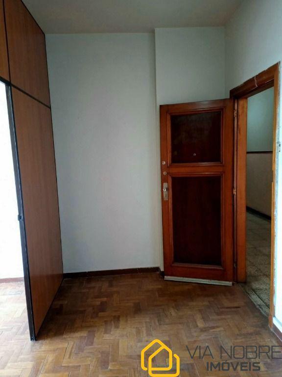 Sala, Centro