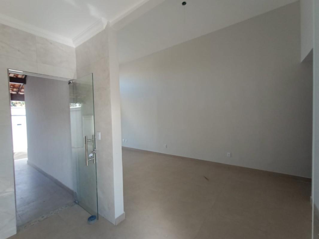 Casa, Jardim Leblon, 3 Quartos, 2 Vagas, 1 Suíte