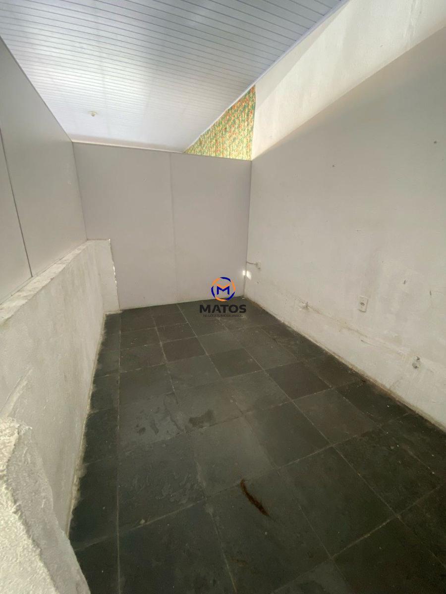 Galpão, São Benedito, 0 Quarto, 0 Vaga