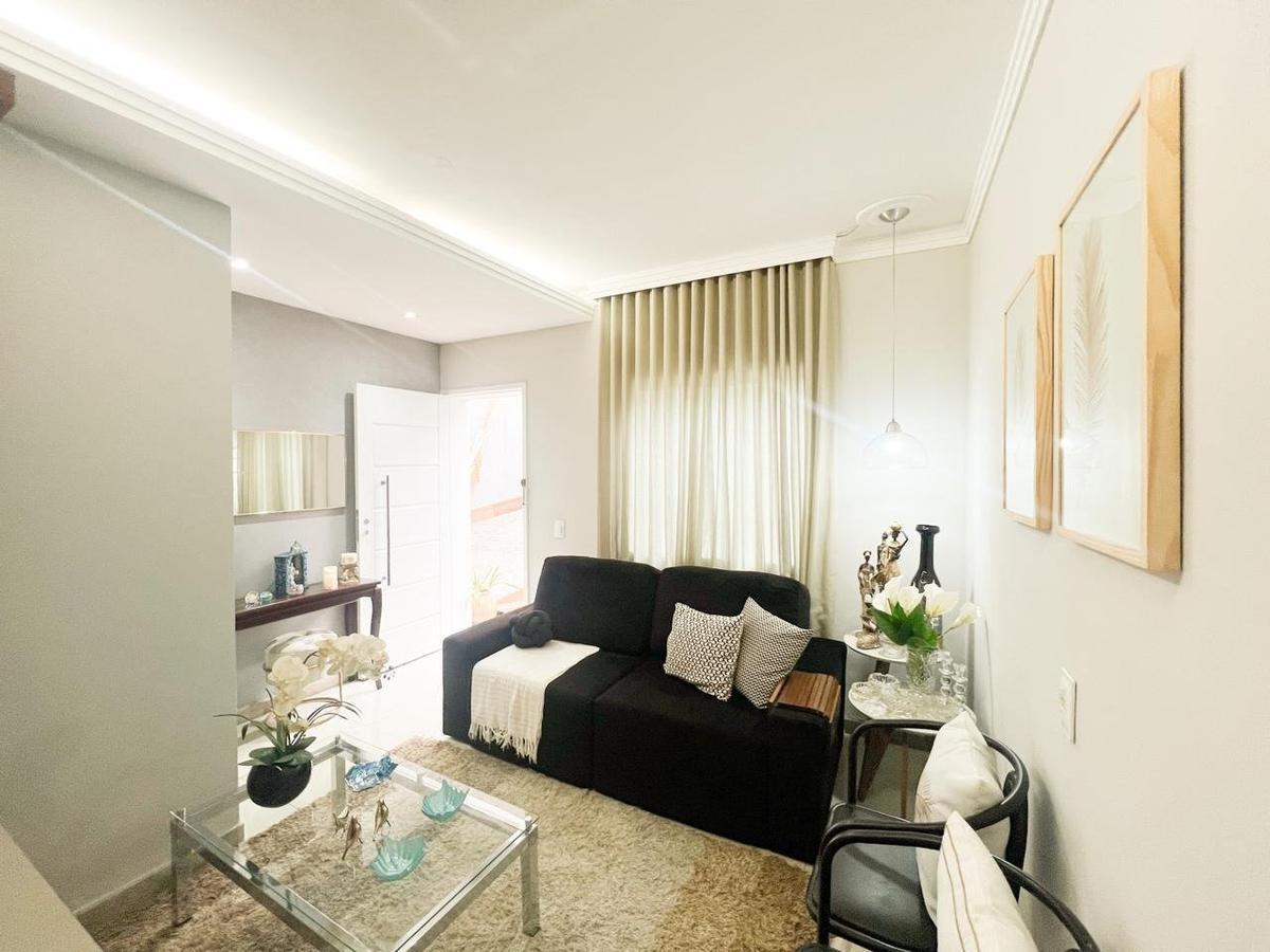 Casa, Serrano, 2 Quartos, 3 Vagas, 2 Suítes