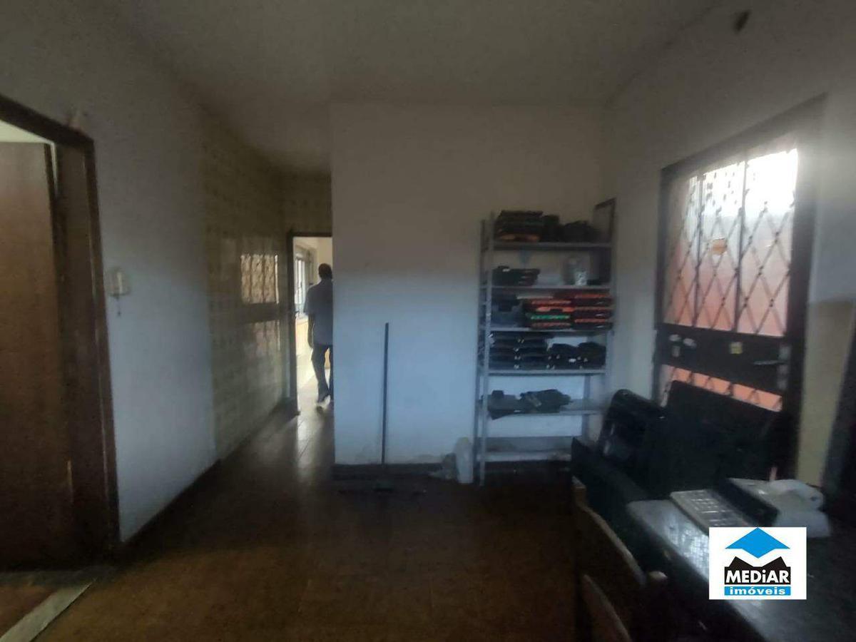 Casa, Sagrada Família, 5 Quartos, 6 Vagas, 1 Suíte