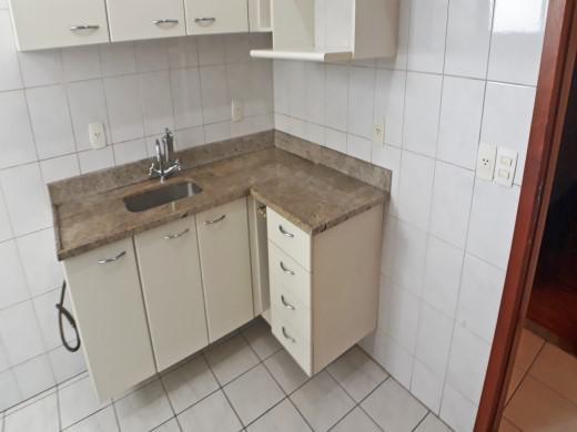 Apartamento, Funcionários, 2 Quartos, 2 Vagas