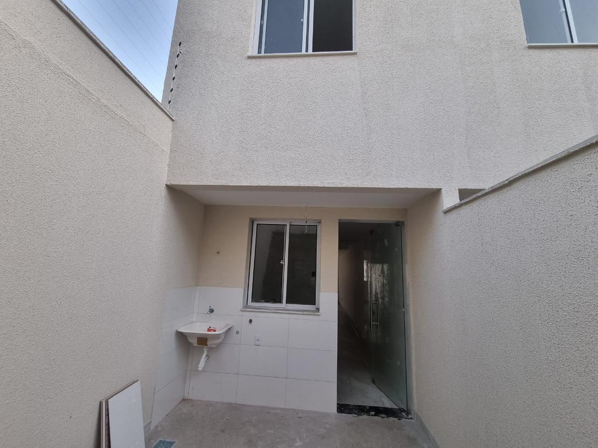 Casa, Vila Clóris, 2 Quartos, 1 Vaga, 2 Suítes