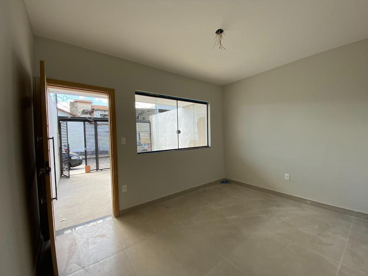 Casa, Ipiranga, 2 Quartos, 1 Vaga, 2 Suítes