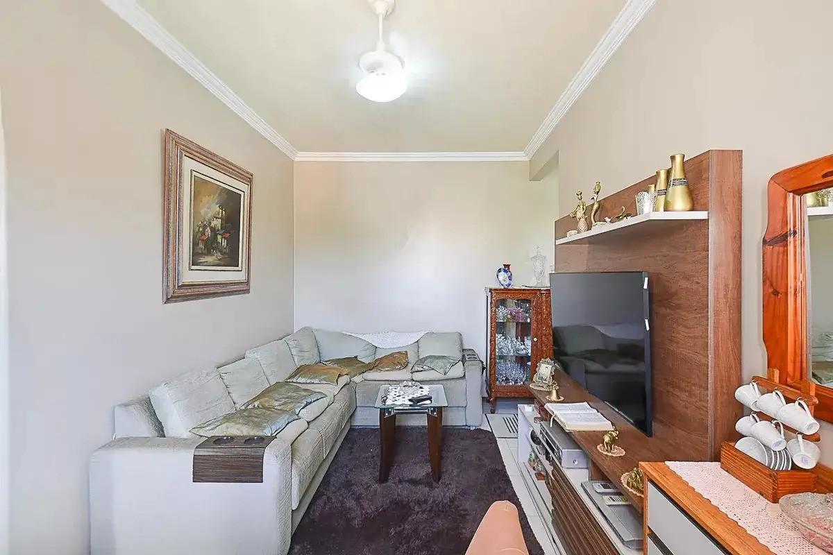 Apartamento, Sagrada Família, 2 Quartos, 1 Vaga, 1 Suíte