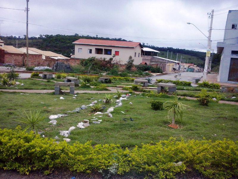 Casa, Floresta Encantada, 3 Quartos, 4 Vagas