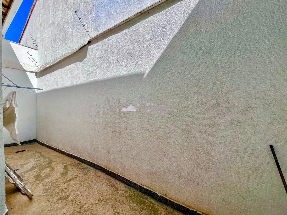 Casa, Santa Mônica, 3 Quartos, 2 Vagas, 1 Suíte