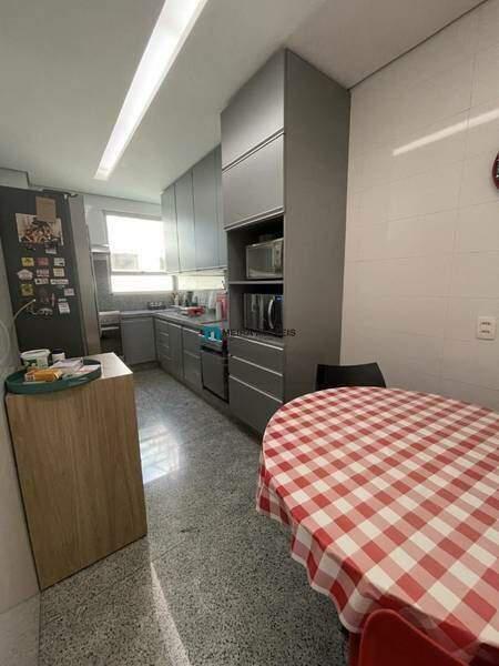 Cobertura, Savassi, 4 Quartos, 3 Vagas, 1 Suíte