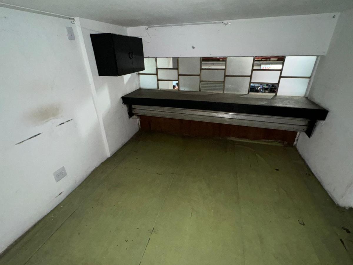 Andar, Centro, 0 Quarto, 0 Vaga
