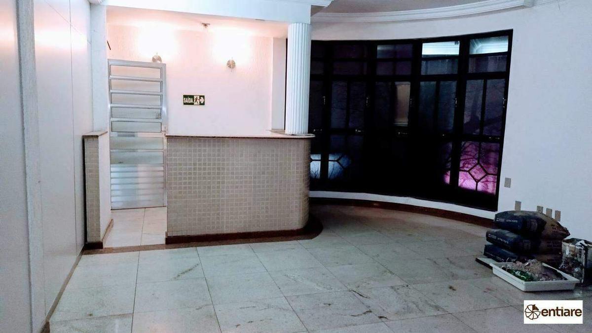 Casa Comercial, Venda Nova, 7 Quartos, 0 Vaga, 1 Suíte
