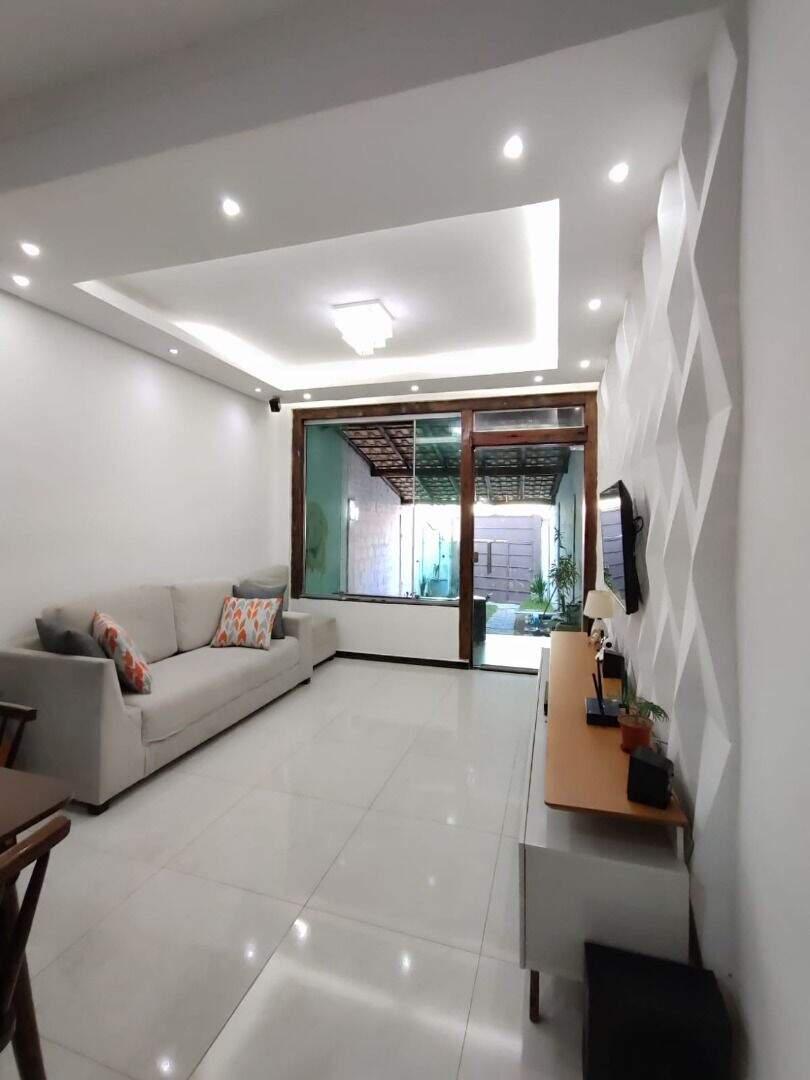 Casa, Novo Centro, 2 Quartos, 2 Vagas