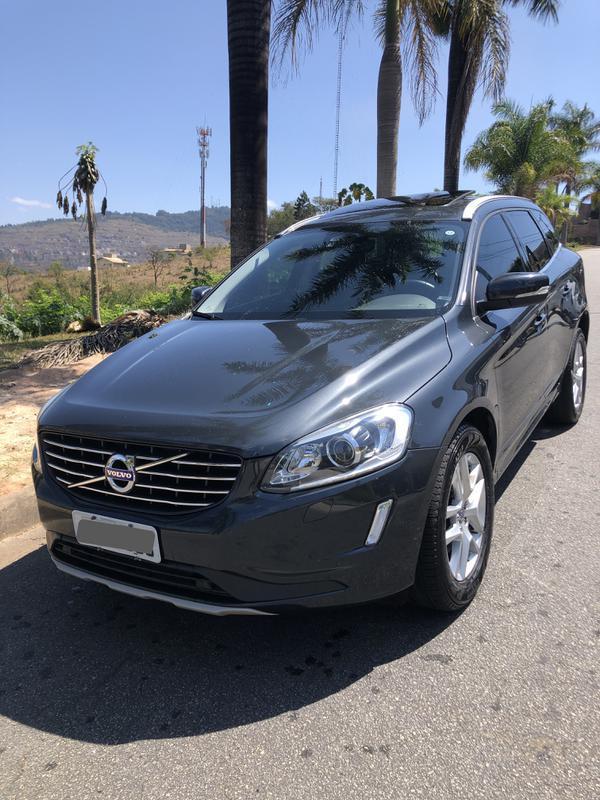 Volvo XC 60 T-5 Momentum 2.0 245cv Fwd 5p