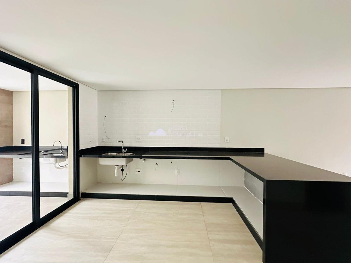 Casa, Jaraguá, 4 Quartos, 3 Vagas, 1 Suíte