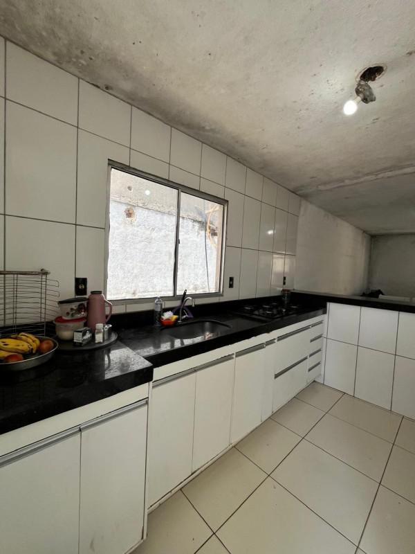 Casa, Ernesto do Nascimento(barreiro), 4 Quartos, 2 Vagas