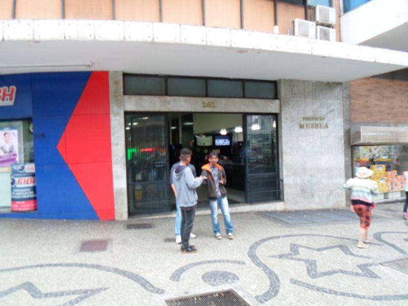 Sala, Centro