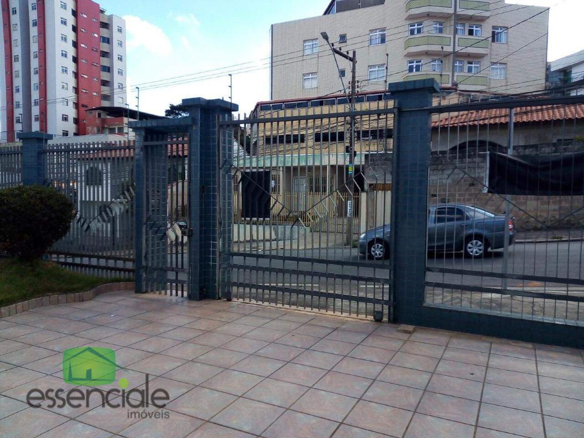 Casa Comercial, Santa Cruz Industrial, 2 Quartos, 4 Vagas