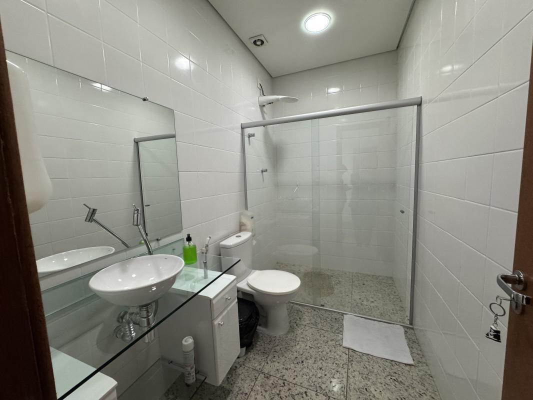 Andar, Centro, 0 Quarto, 5 Vagas