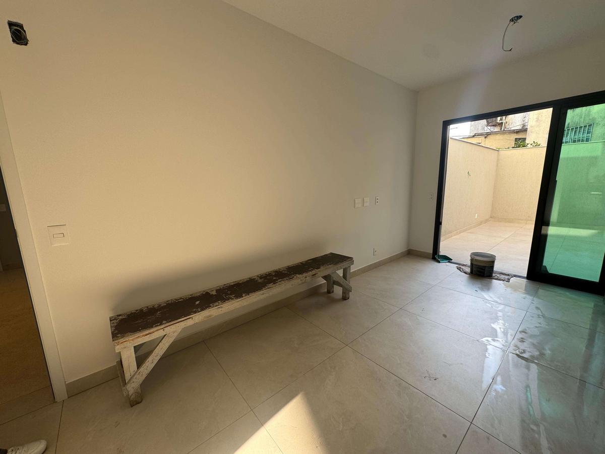 Apartamento, Serra, 2 Quartos, 2 Vagas, 1 Suíte