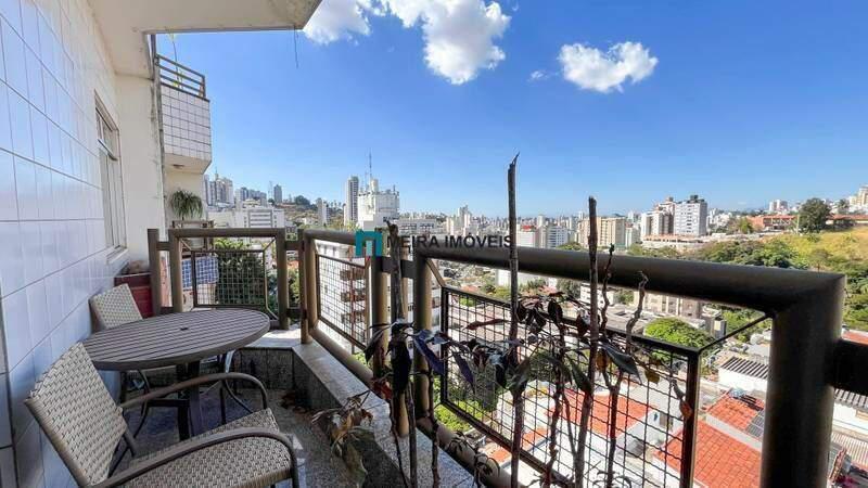 Cobertura, Luxemburgo, 4 Quartos, 2 Vagas, 1 Suíte