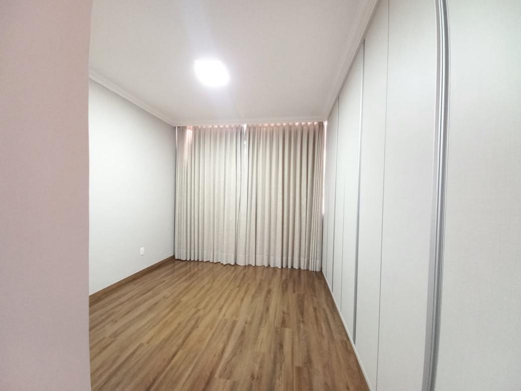 Apartamento, Funcionários, 2 Quartos, 1 Vaga, 1 Suíte