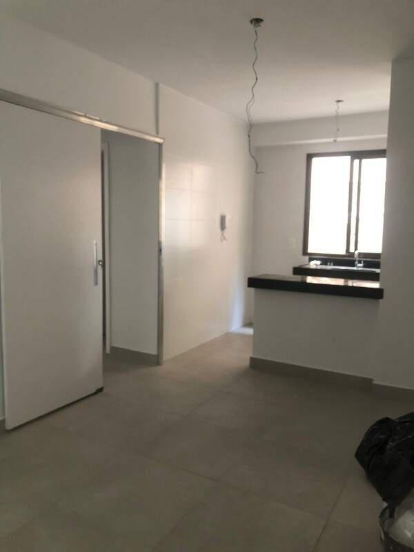 Apartamento, Sagrada Família, 2 Quartos, 1 Vaga, 1 Suíte