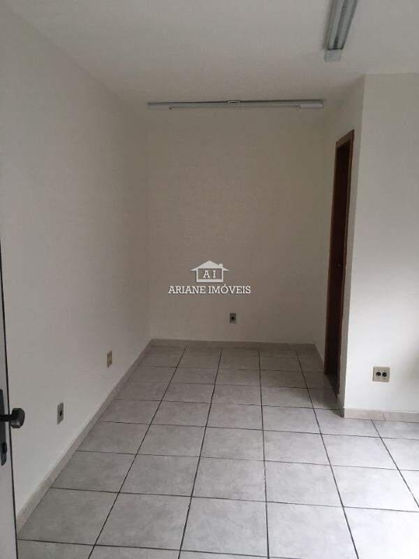 Sala, Barro Preto, 0 Quarto, 1 Vaga