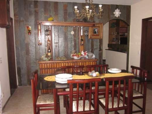 Casa, Itapoã, 3 Quartos, 4 Vagas, 1 Suíte