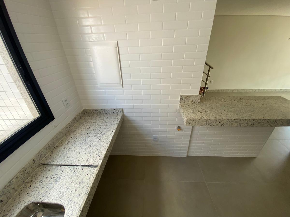 Cobertura, Liberdade, 3 Quartos, 2 Vagas, 1 Suíte