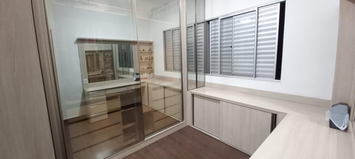 Casa, Planalto, 3 Quartos, 2 Vagas, 1 Suíte