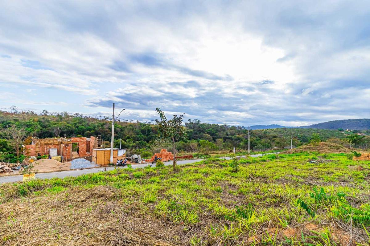 Lote, Santos Dumont, 0 Quarto, 0 Vaga