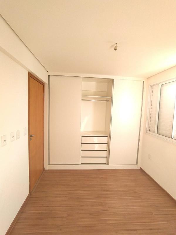Cobertura, Heliópolis, 2 Quartos, 2 Vagas, 1 Suíte