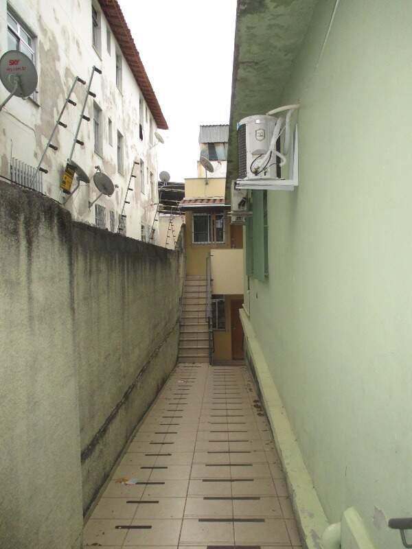 Quitinete, Eldorado, 1 Quarto, 0 Vaga, 1 Suíte