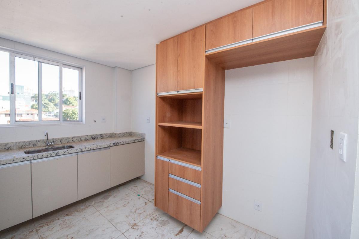 Apartamento, Colégio Batista, 3 Quartos, 2 Vagas, 1 Suíte